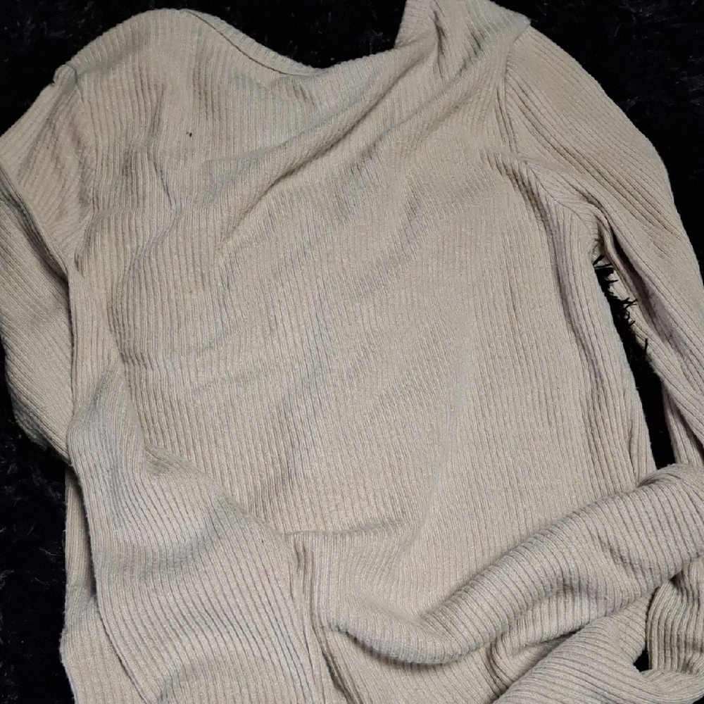 Women's Cream Ribbed Top - Picture 4 of 4